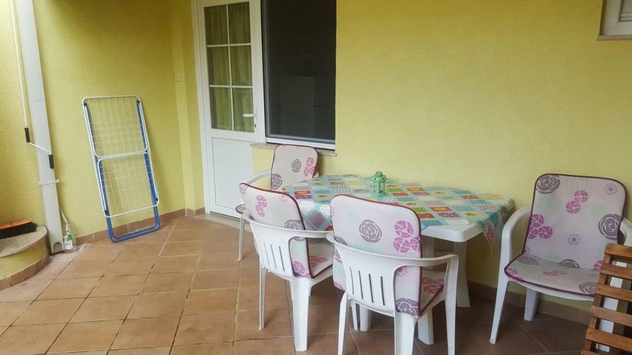 Apartmani Natasa لوكفا روجوزنيكا المظهر الخارجي الصورة
